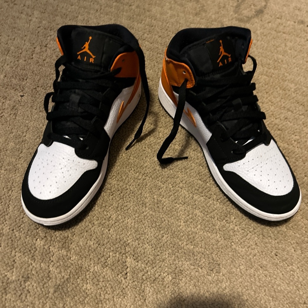 Jordan 1 shattered backboard (mid)
